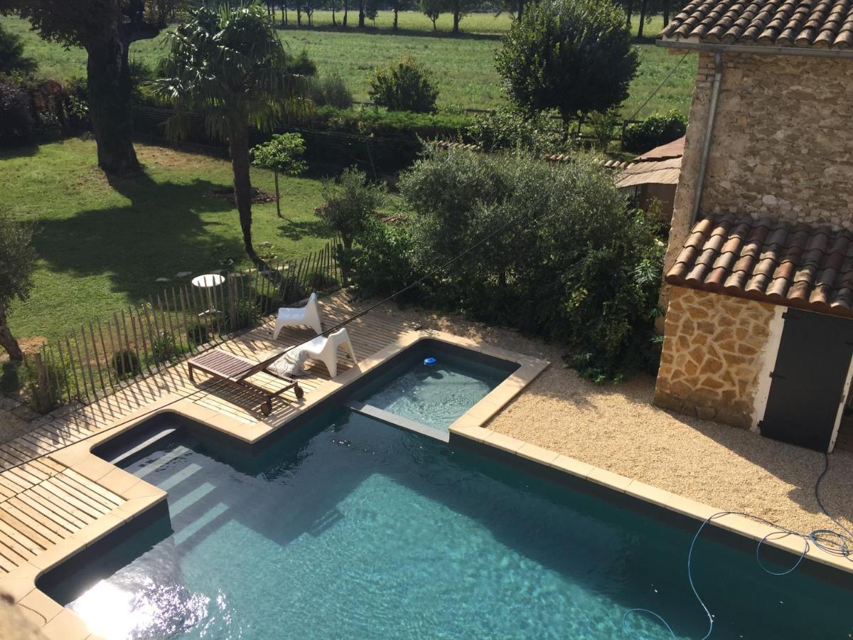 Ferme St Pierre 2 Suites Avec Repas, Piscine, Clim, Cheminee Ou Baignoire Spa Chabeuil Екстериор снимка