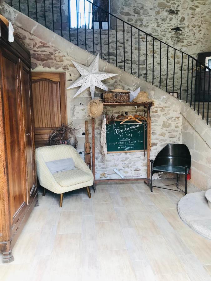 Ferme St Pierre 2 Suites Avec Repas, Piscine, Clim, Cheminee Ou Baignoire Spa Chabeuil Екстериор снимка