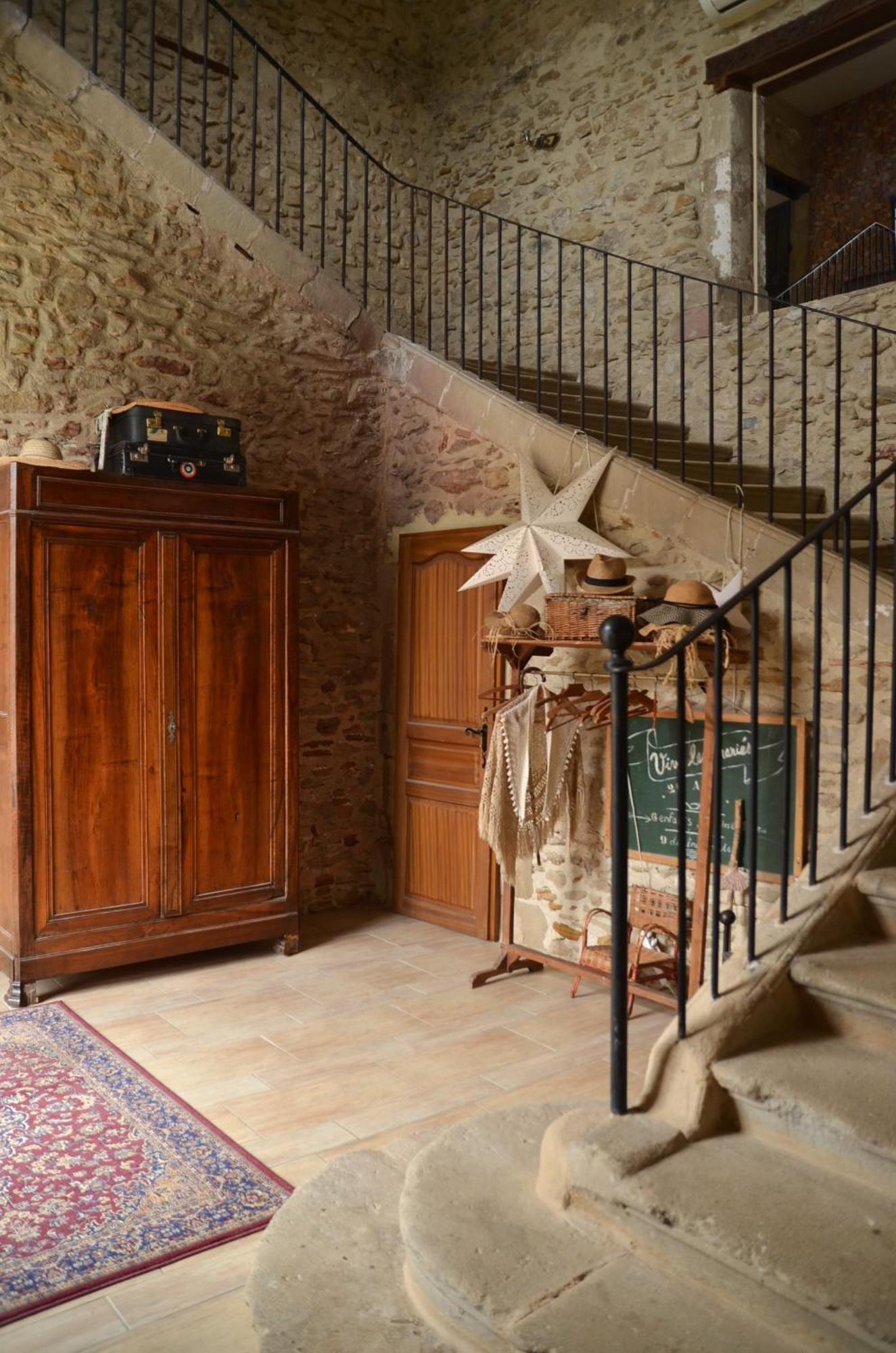Ferme St Pierre 2 Suites Avec Repas, Piscine, Clim, Cheminee Ou Baignoire Spa Chabeuil Екстериор снимка